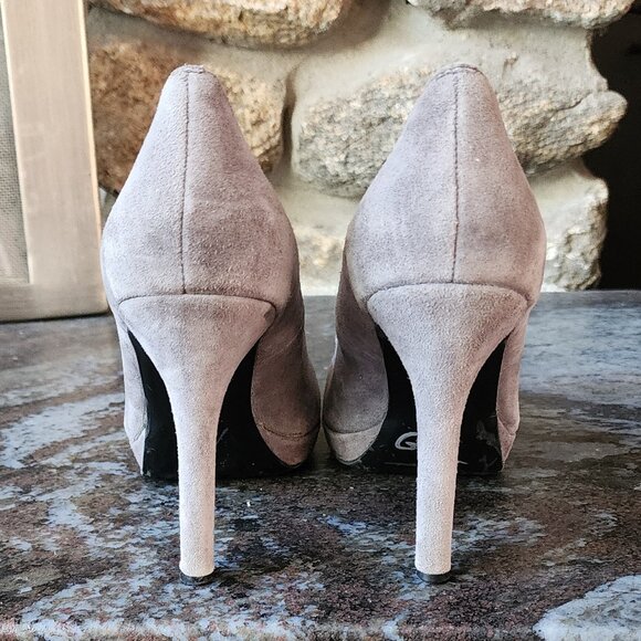 Calvin Klein Onyx Platinum Suede Platform Heels Size 7.5 - Picture 15 of 16